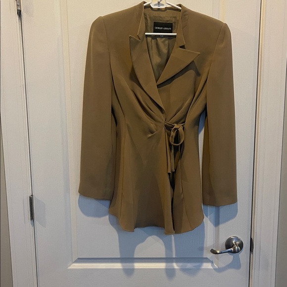 Giorgio Armani Women's Brown Blazer - Picture 2 of 2